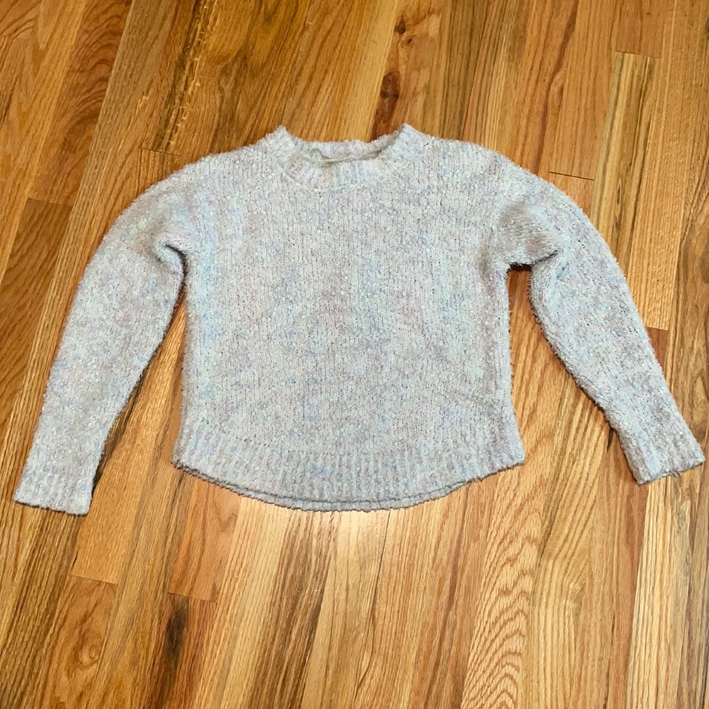 SO sweater size Medium